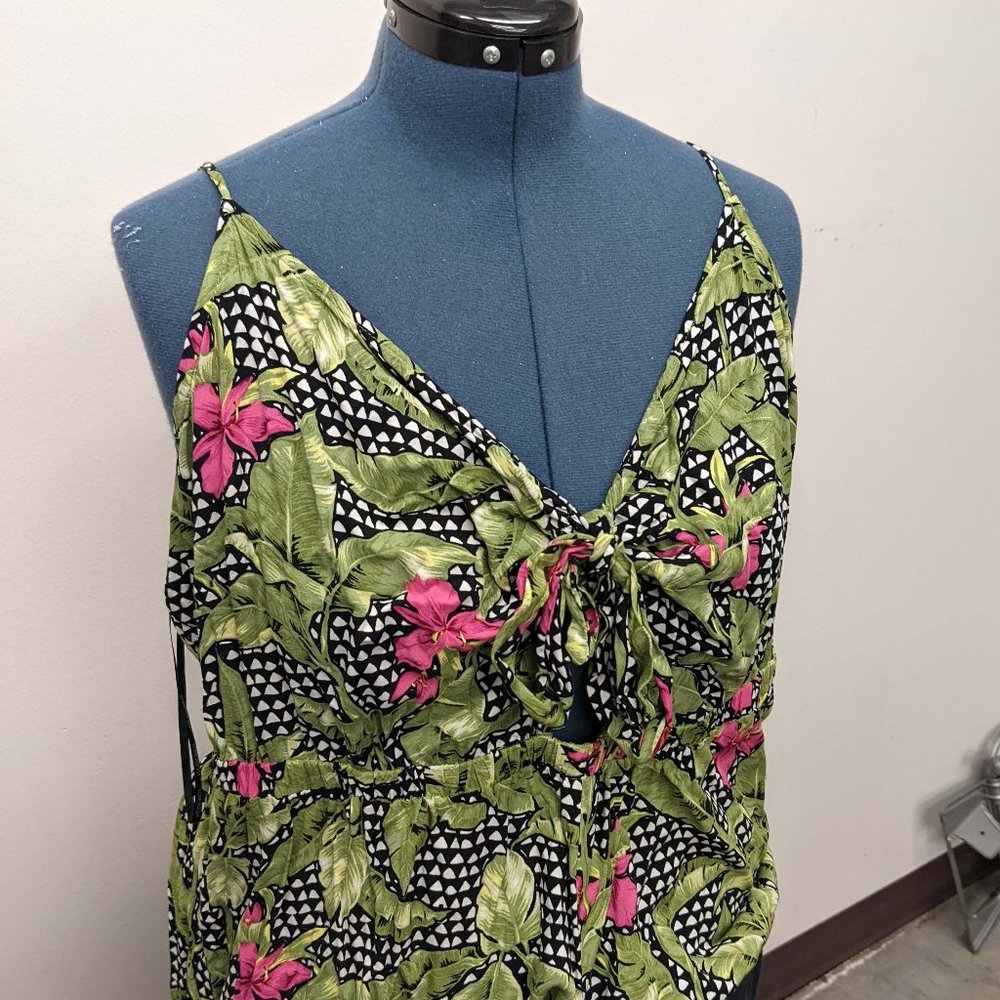 Forever 21 Plus Black and White Floral Keyhole Romper Jumpsuit 3X
